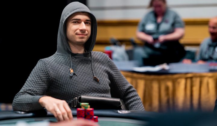 Aleks Dimitrov triumfuje w Thursday Thrill, pokonując Niklasa Astedta w PokerStars Anniversary Series