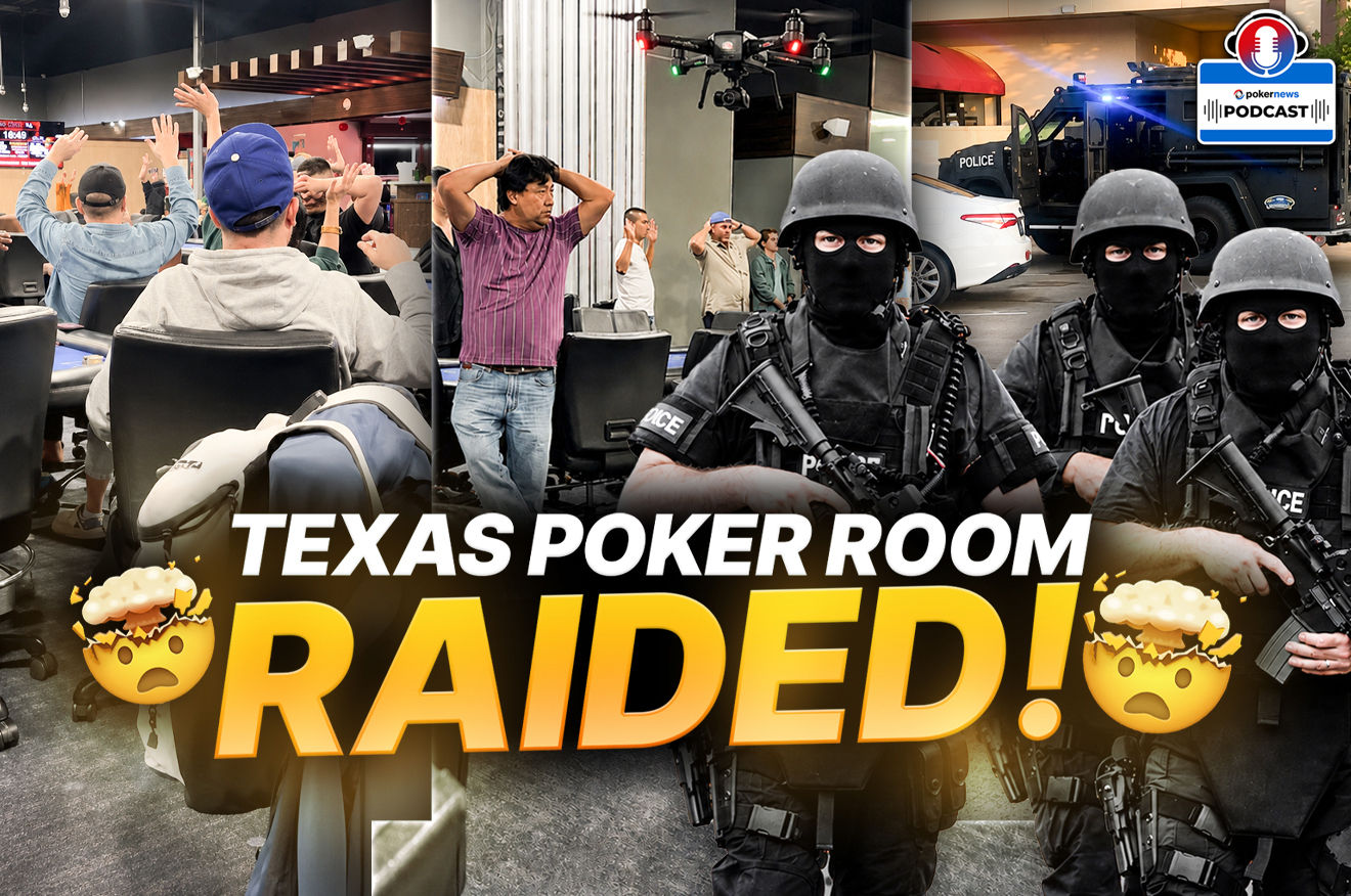 Gracze przy stole pokerowym podczas turnieju na żywo