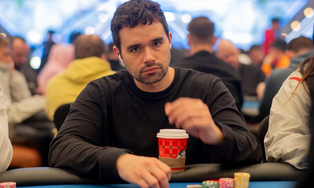 Alan Keating zrezygnował z meczu na WSOP 2026