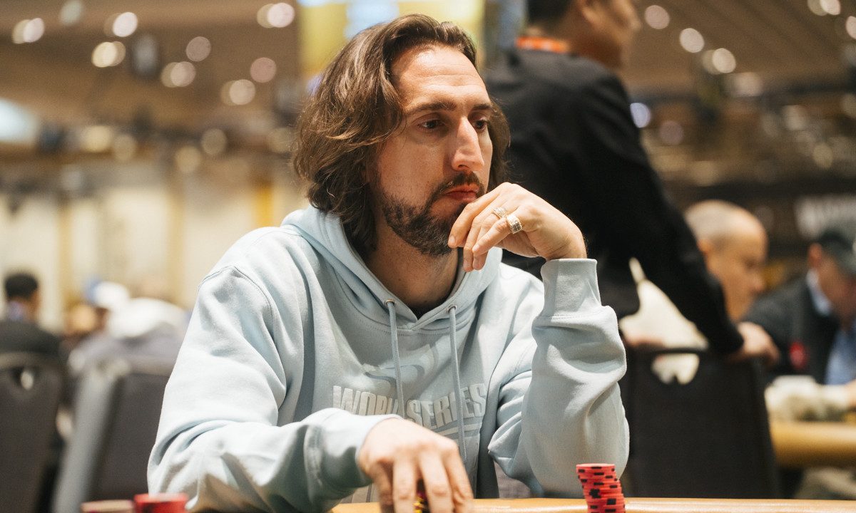 Tytuł: Nick Wright, znany osobowość medialna, nie sprzedaje kuponu bukmacherskiego o potencjalnej wartości 2 milionów dolarów