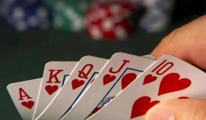 The Lodge Card Club w Teksasie Wznawia Działalność 26 Maja po Nalocie