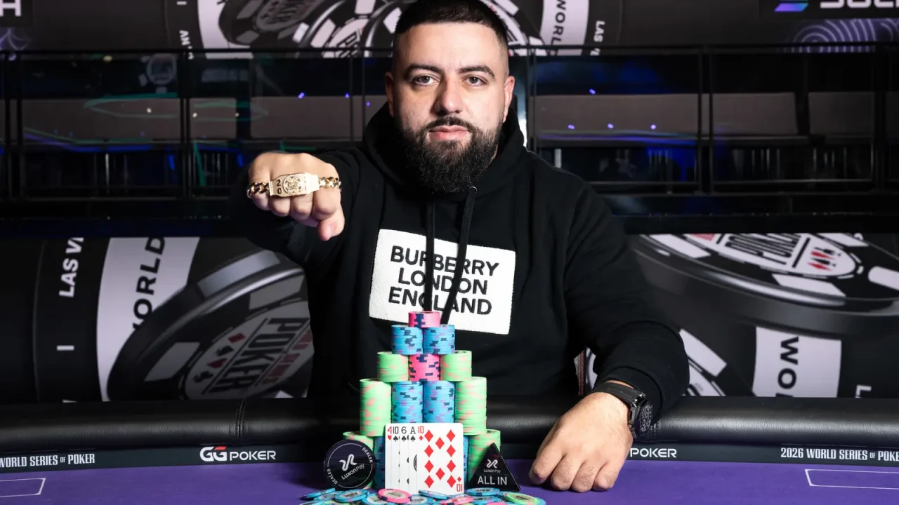 Daniel Aharoni, znany głównie z gier cashowych, dokonał czegoś, co wydawało się niemożliwe – zdobył prestiżową bransoletkę World Series of P