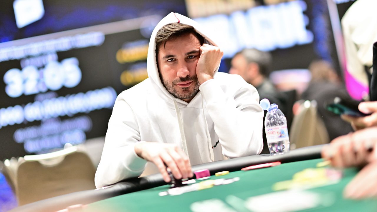 WSOP 2026: Trzy Bransolety Przyznane, Sammartino Walczy o Drugi Tytuł