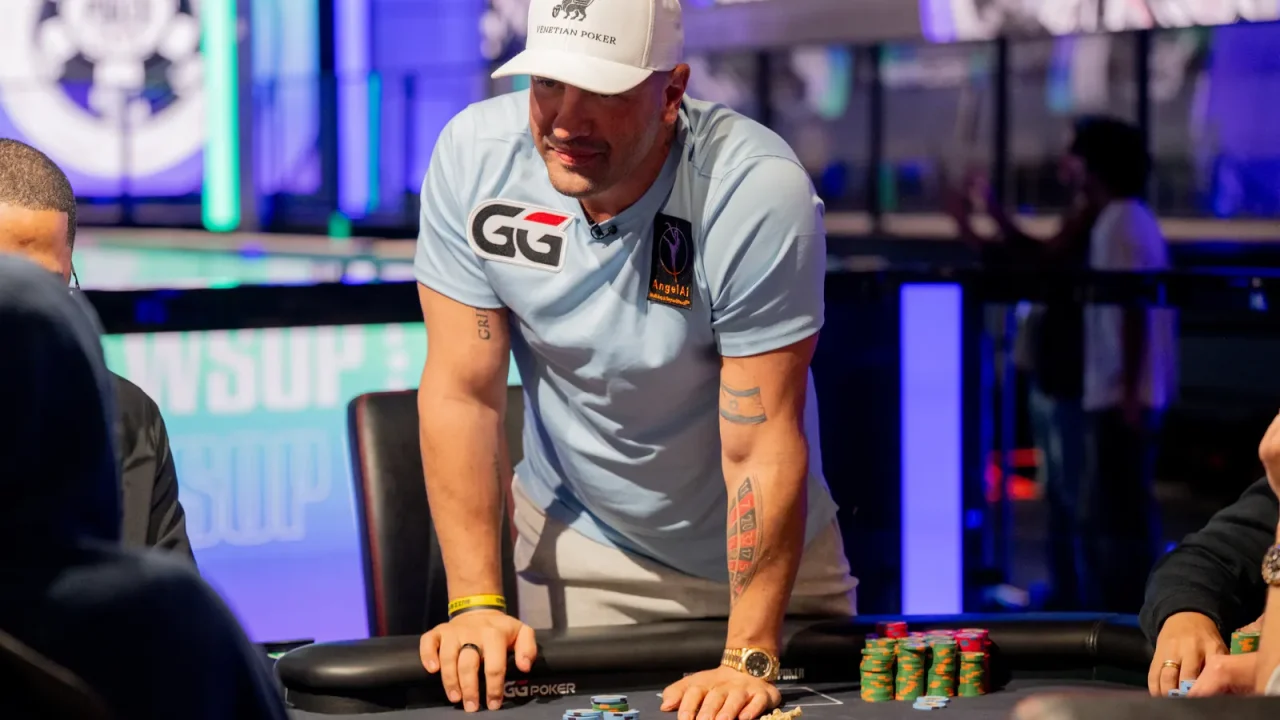 Michael Mizrachi na progu dziewiątej bransolety WSOP. Czy czeka nas spektakularny powrót?