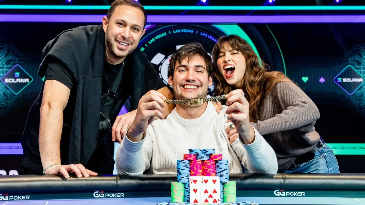 Alex Anton z pierwszym bransoletą WSOP po zwycięstwie w turnieju Mystery Bounty za 10 000 $