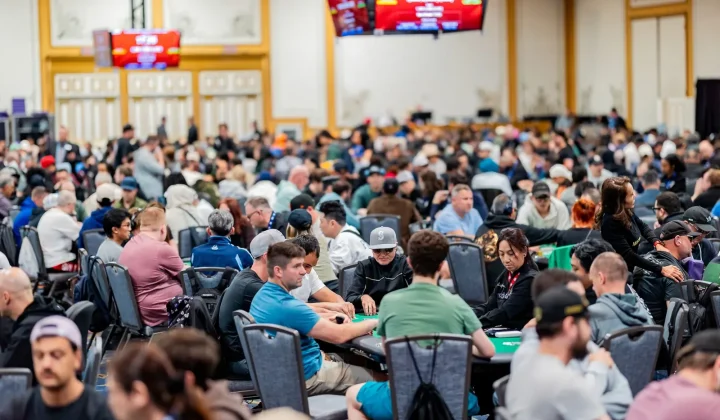 WSOP 2026: Kto najwięcej zarobił w połowie serii? Adrian Mateos na czele