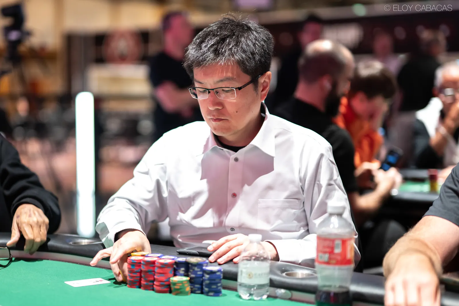 Stół finałowy turnieju pokerowego podczas World Series of Poker