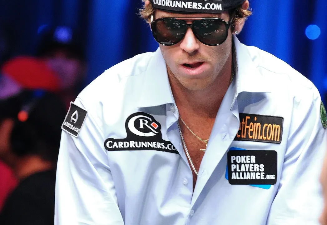 Pułapki pokerowego bankroll managementu: Jak chronić swój kapitał?