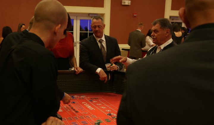 Poker Online w Polsce: Jak Wybrać Bezpieczny i Atrakcyjny Poker Room?
