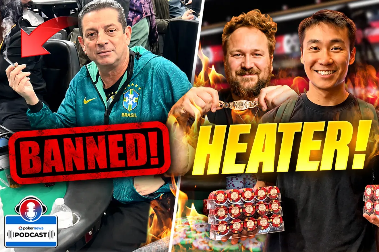 Gracz siedzi przy stole pokerowym podczas turnieju World Series of Poker, na stole znajdują się żetony, panuje napięta atmosfera.