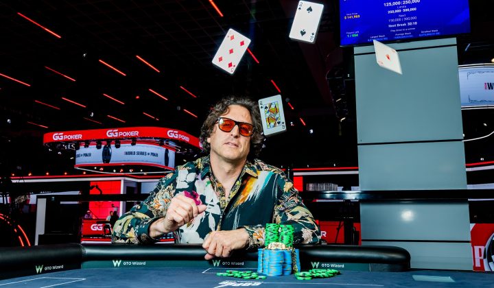 Szachowy Mistrz Michael Casella Pokonał Legendy Pokera i Zdobył Pierwszą Bransoletę WSOP