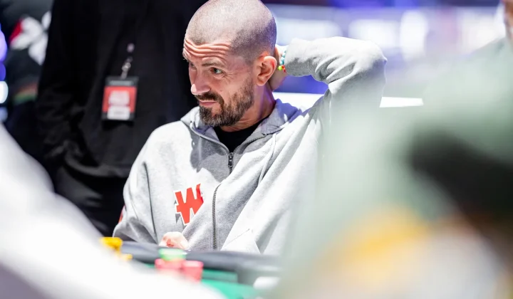Gus Hansen powraca do gry przy stole finałowym WSOP po 15 latach