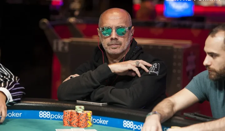 Trener piłkarski z dwoma finałami WSOP zmierzy się z USA na Mistrzostwach Świata