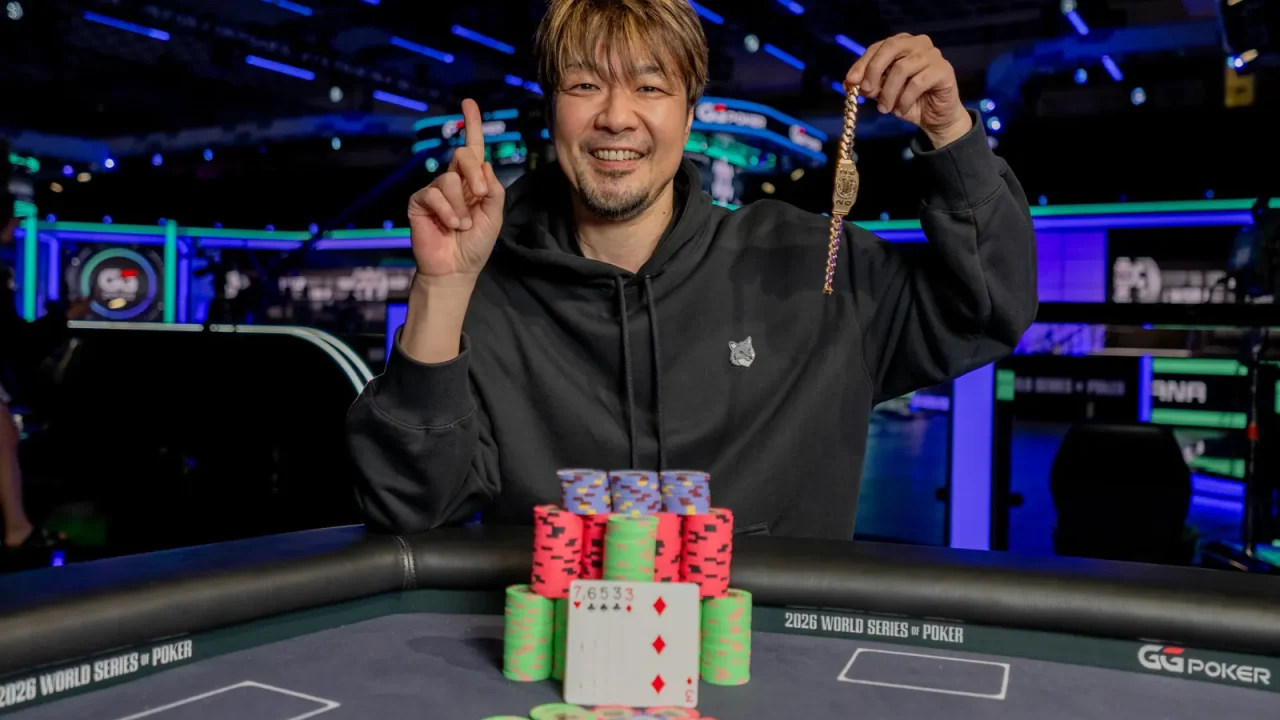 Koji Fujimoto triumfuje w prestiżowym turnieju Limit 2-7 Triple Draw na WSOP