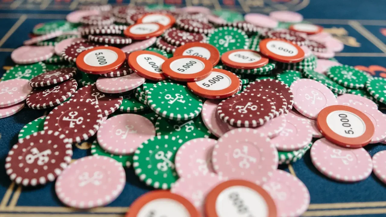 Jak przygotować się do WSOP 2026: Strategie, bankroll i psychologia gry