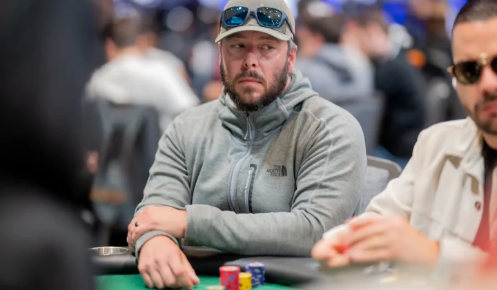 W tegorocznej edycji prestiżowego turnieju World Series of Poker Main Event, jeden z graczy, Loren Klein, zastosował niezwykle rzadką i ryzy