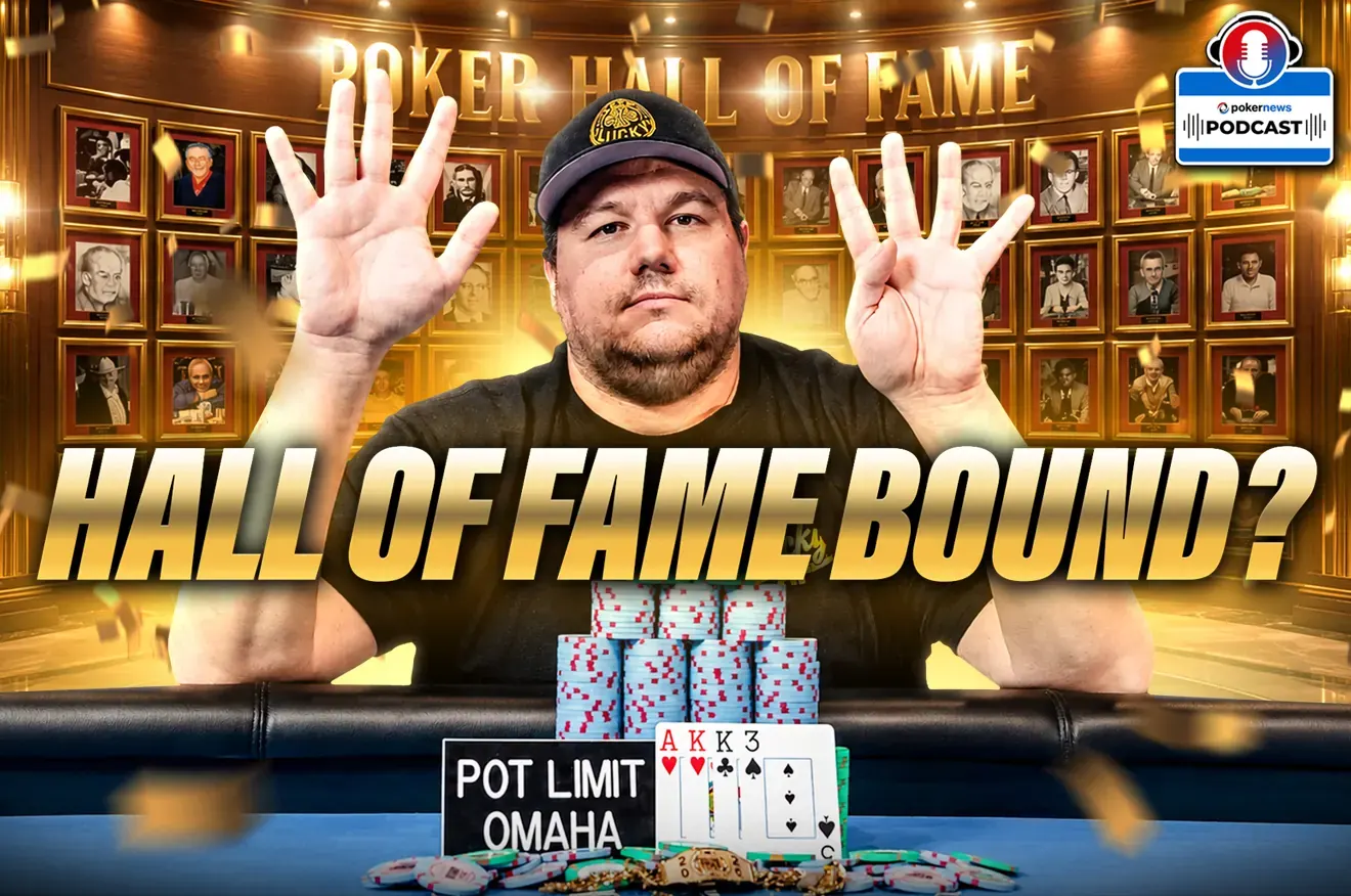 Gracze przy pokerowym stole podczas turnieju