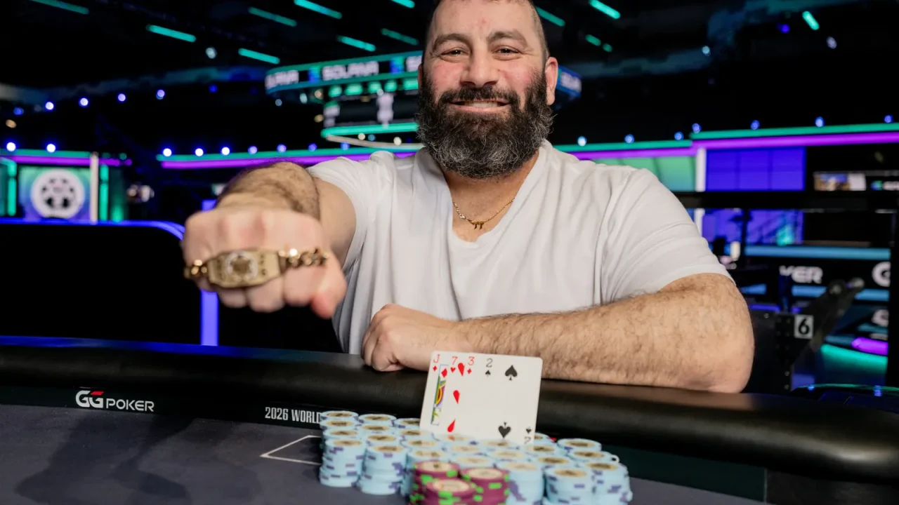 Justin Fawcett triumfuje w jedynym turnieju Double Board Bracelet na WSOP 2026