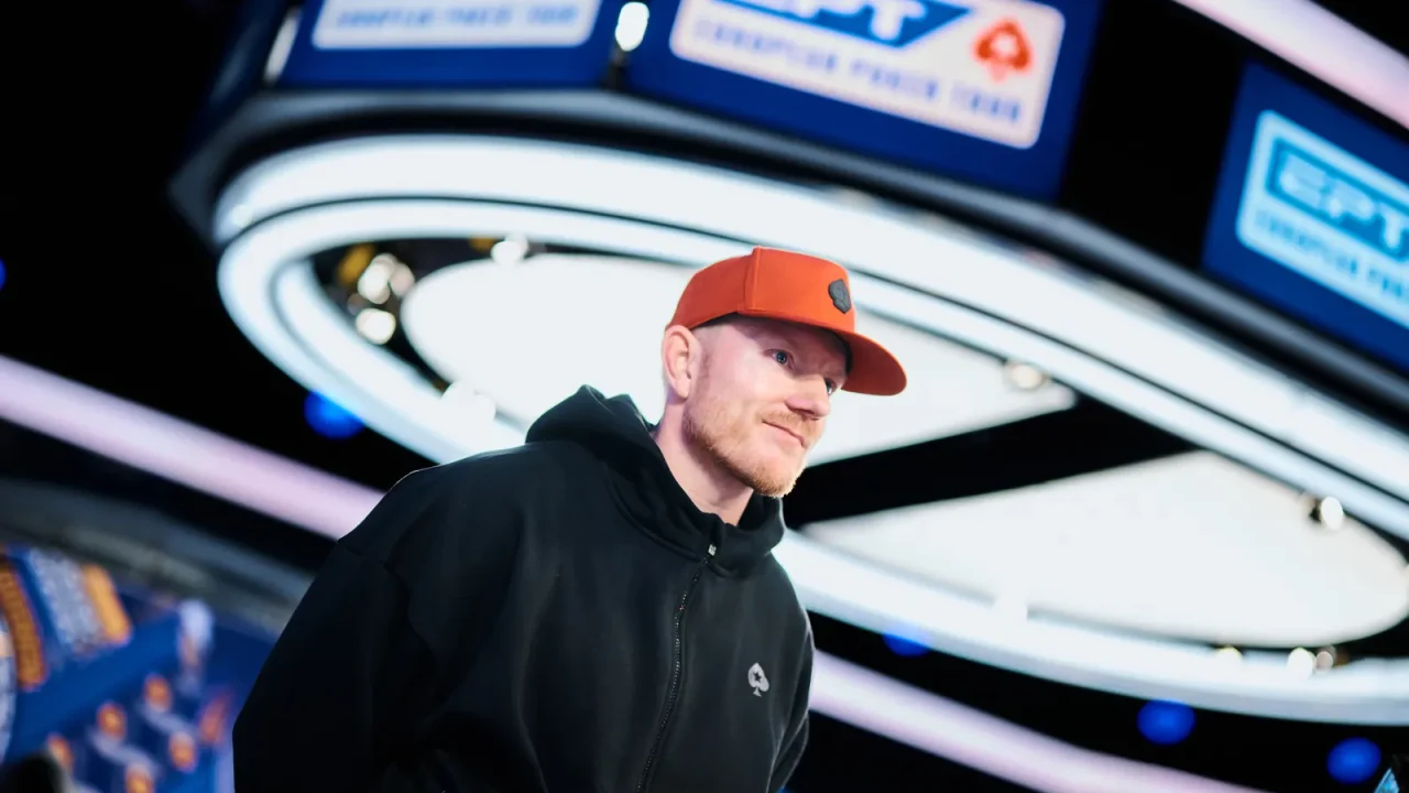 Jason Koon z zadziwiającym blefem na Super High Roller w Monako. Analiza GTO Wizard.
