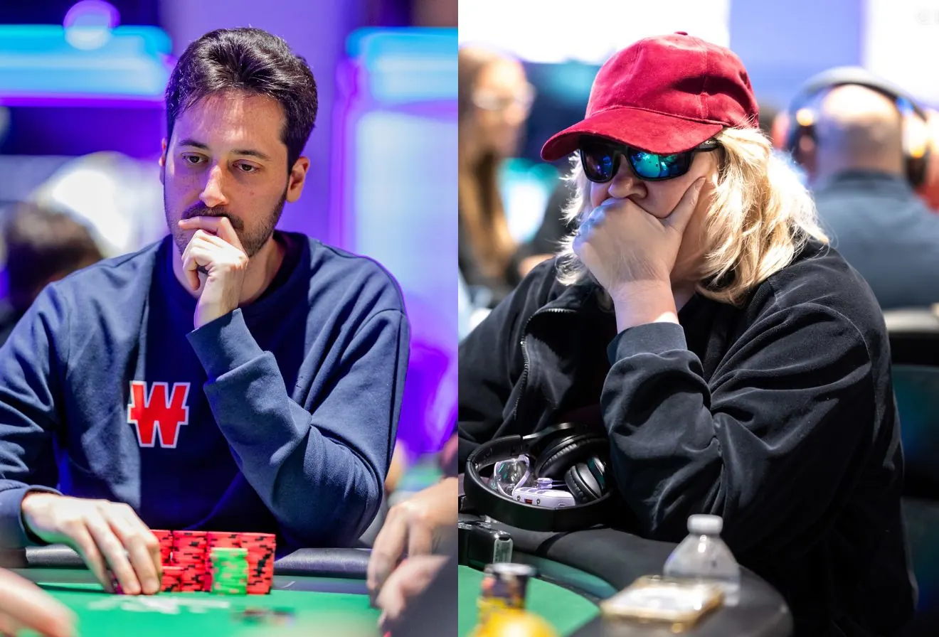 Stół turniejowy pokerowy z żetonami i kartami w sali kasyna