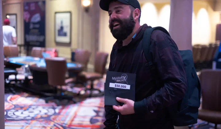 Aaron Pinson zgarnął trzy największe mystery bounty i wygrał turniej za 500 000 $ w Borgata